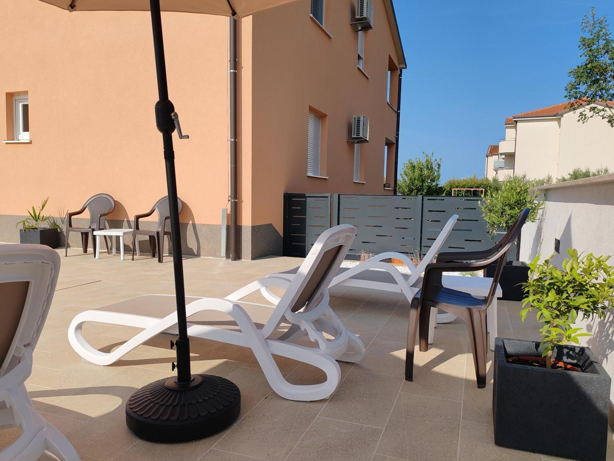 Apartments Oleander Lovrecica-Residence With Pool Extérieur photo